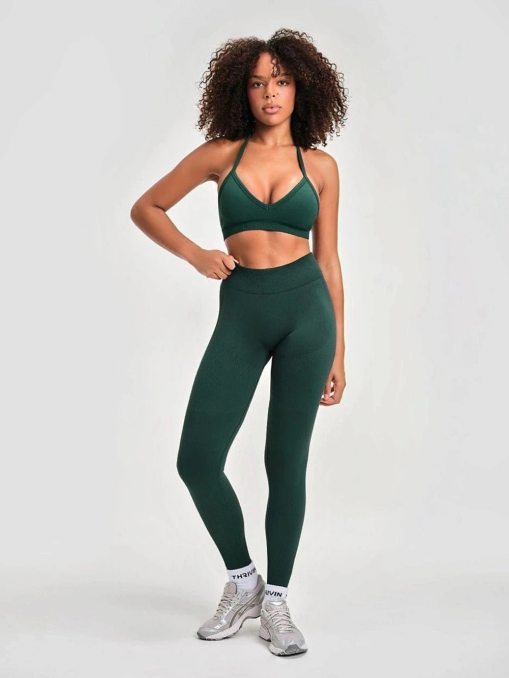 THRIVIN ELEVATE™ SCULPTING MID WAIST SCRUNCH LEGGINGS - Pine Green